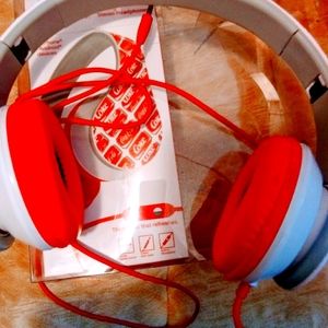 Coca Cola brand headphones 🎧